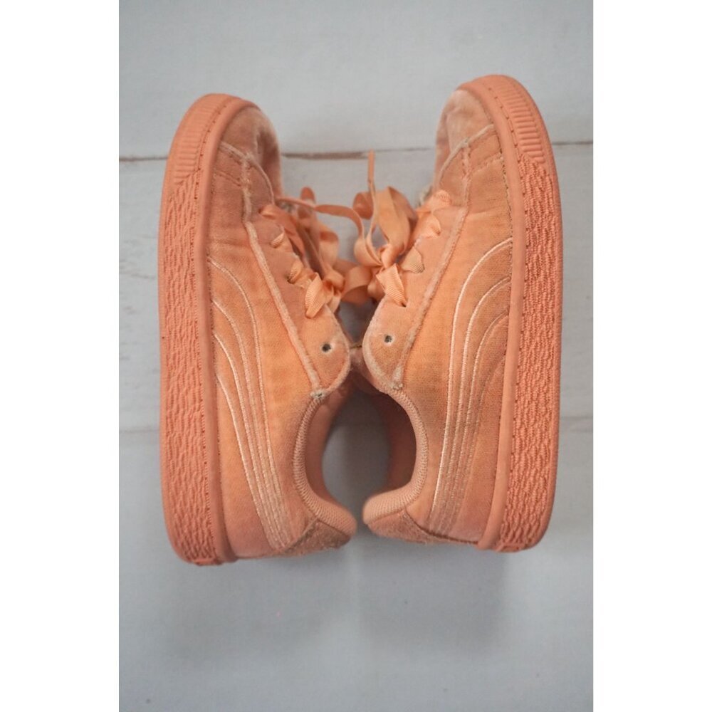 PUMA Unisex-Baby Basket Classic Hook and Loop Sneaker - Size 10C - Picture 9 of 11